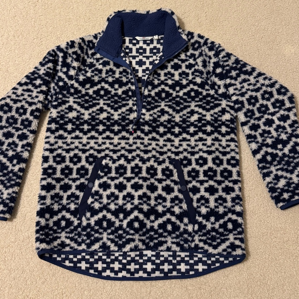 Vineyard Vines Navy and Cream Geometric Fleece